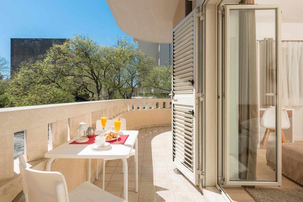 Urban Chic Luxe Apartments Near Beach Bacvice & Centre Split Exteriör bild