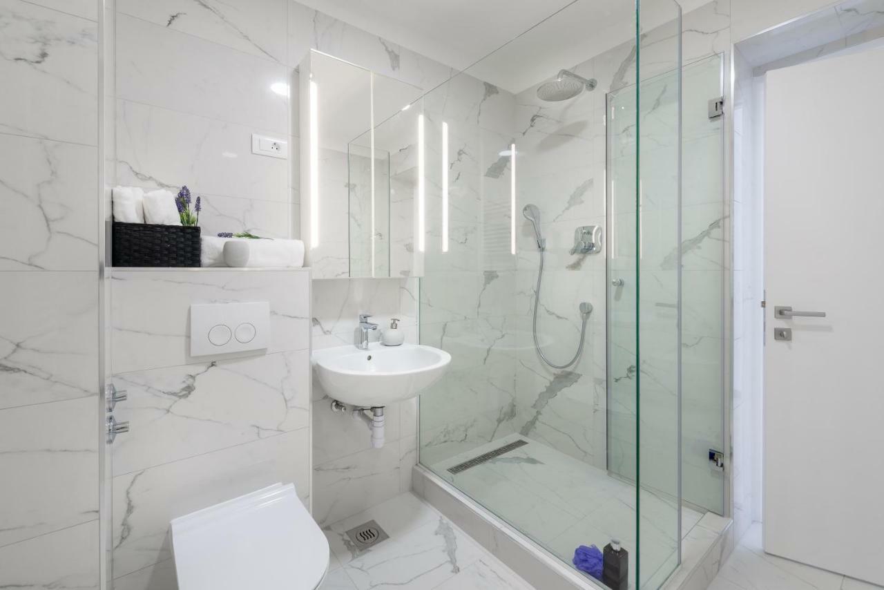 Urban Chic Luxe Apartments Near Beach Bacvice & Centre Split Rum bild